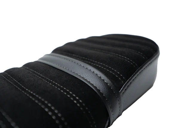 Blur Boundaries 1-Up Seat Black Alcantara