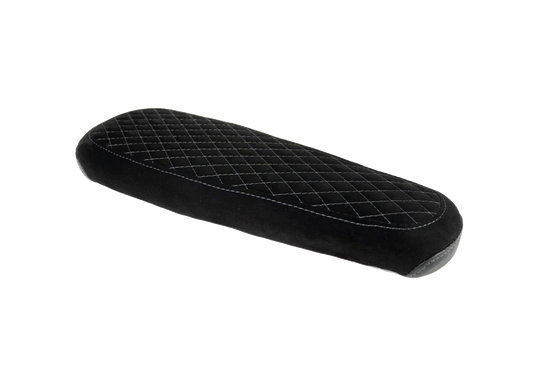 Blur Boundaries 2-Up Black Diamond Stitch Seat