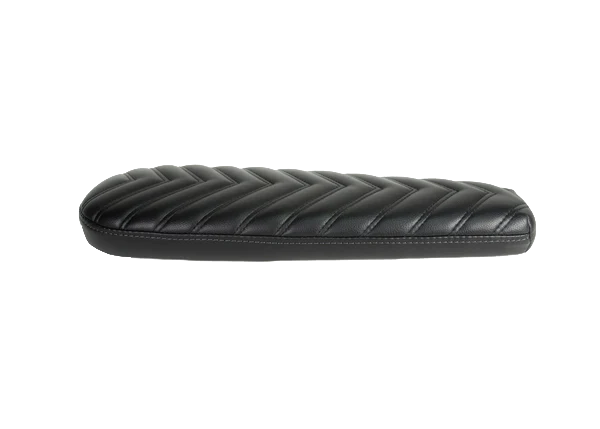 Blur Boundaries 2-Up V-Stitch Seat Black